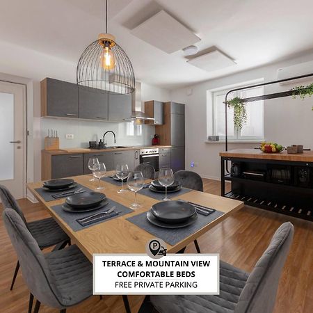 Apartments Grahek ลูบลิยานา ภายนอก รูปภาพ