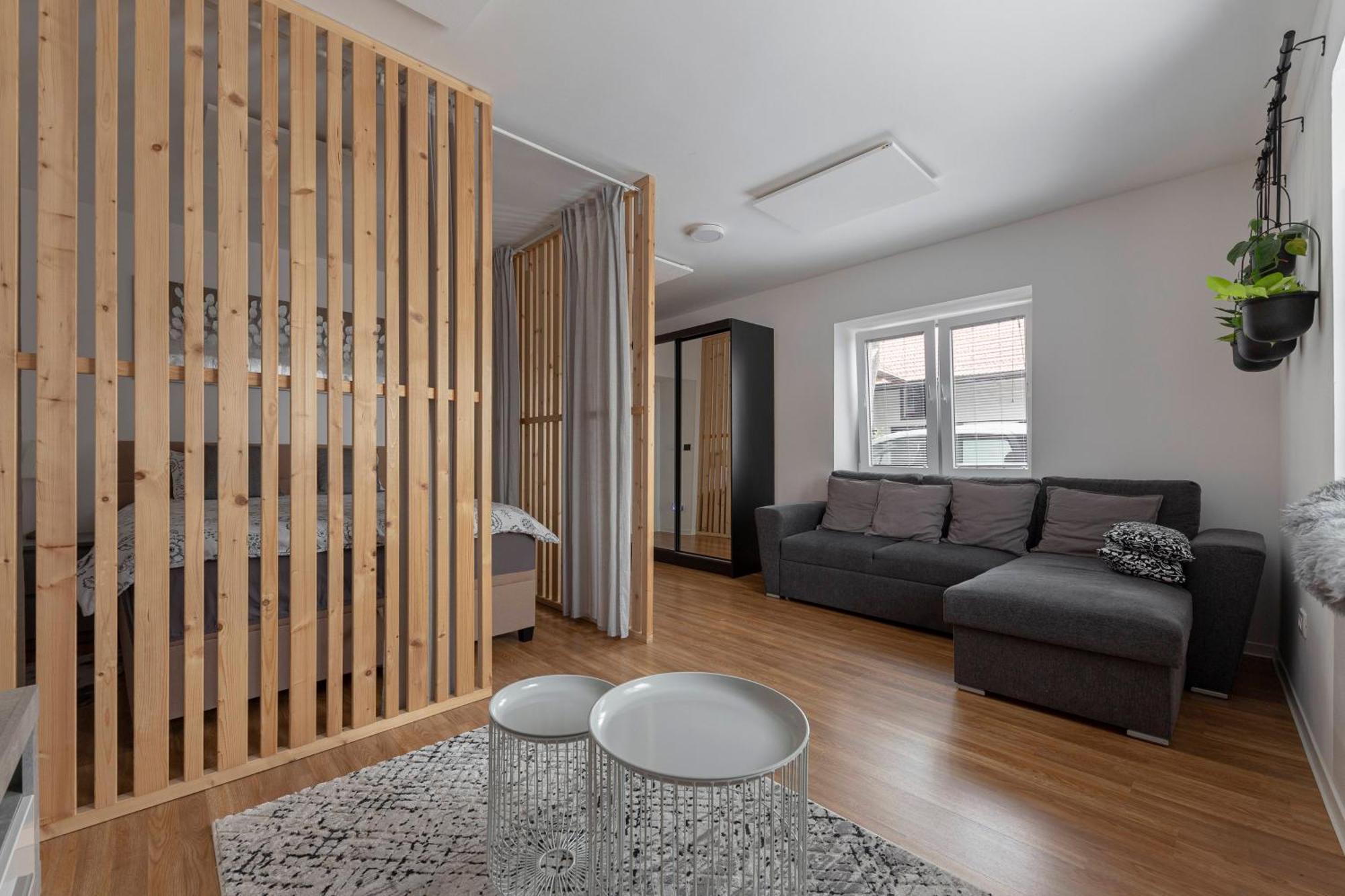 Apartments Grahek ลูบลิยานา ภายนอก รูปภาพ